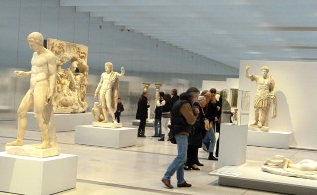 la-chronique-de-voltaire-louvre-lens