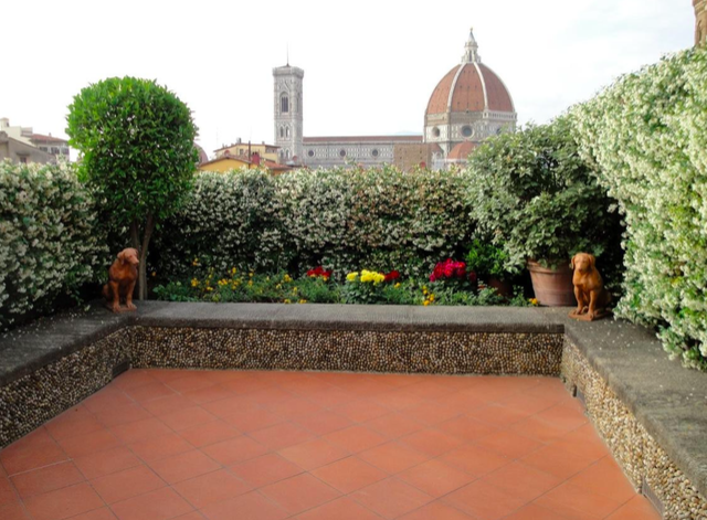 Palais Gondi Florence