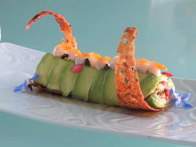 Cannelloni d’avocats, crabes et coques avec pour relever le tout une fine gelée de citronnelle © Maison Blanche