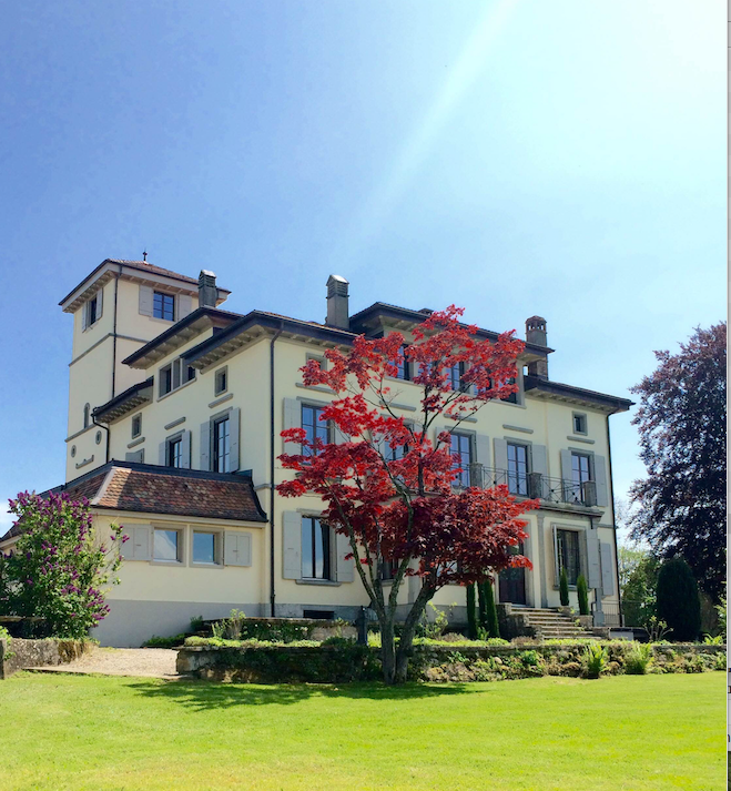 Le château : la partie dédiée aux ateliers de nutrition, coures de yoga, etc.